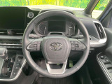 【純正革巻きステアリング】上質な革を使用することで、手にしっかり馴染みとても運転しやすいハンドルです♪