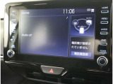 純正ナビを装備。タッチパネル式で使いやすく、お出かけもラクラクです。