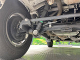 お車を安心してお乗りいただく為には、足回りの定期点検が欠かせません。サービスサポート(有償保証)では無料点検もご提供しており、安心のカーライフをお過ごしいただけるサポート体制が整っています。