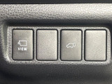 【パワーバックドア】スマートキーや運転席のボタンを押すだけでリアゲートが自動で開閉します!荷物を持っている時や、高い位置にあるバックドアを閉める際に便利な機能です♪