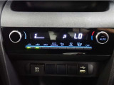 オートエアコンで夏も冬も快適な車内空間を。