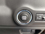 毎日過ごす運転席は要チェック。シートのへたり・擦れ、視界のイメージまで伝わる重要ポイント。