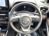【純正革巻きステアリング】上質な革を使用することで、手にしっかり馴染みとても運転しやすいハンドルです♪