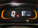 燃費のいい運転をするとイルミネーションがアンバー色からグリーンへ変化します。楽しくエコドライブできます。