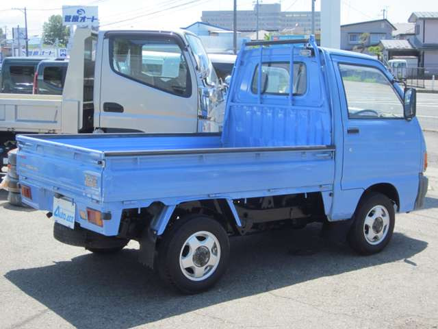 ダイハツ ハイゼットピック クライマー スーパーデラックス 4WD の中古