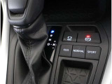 HOLDモード・電動パーキングついてます!