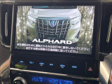 【10.5インチナビ】高級感とインパクトのある大画面ナビを装備。各種オーディオ操作はもちろん、スマホ連携もできる利便性の高いナビです♪