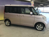 エンジンルーム、室内、クリーニング済みです。厳選したお車を屋内展示場にて展示中☆車両品質には自信がございます!ぜひ一度ご来店ください!!