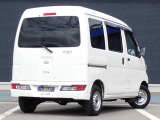 オリックス認定中古車は御納車前に全車12または24ヶ月月点検を実施しオイル、エレメント、全ワイパーゴム、エアコンフィルターは無条件で新品に交換致します。安心の充実整備です。