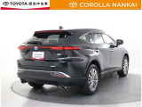 後続車から視認性の良いストップランプの配置で追突抑制になります。