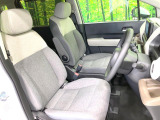 もちろん車内はキレイです♪よりクリーンな状態をキープしたいお客様には『ナノゾーンコート』がおすすめ!新型コロナウイルス対策や、除菌・消臭に効果を発揮し多くの方にご好評いただいております。