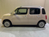 お求めやすいい価格帯のお車ですが状態重視で仕入れを社長自ら行っております。