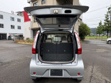 自社整備工場を完備しておりますので、整備・車検・修理などアフターサービスもお任せ下さい。お客様が充実したカーライフをおくれるよう全力でサポートいたします。