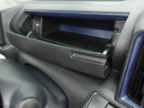 中古車は一物一価、同じようなお車でも、整備状況、外内装の状態など様々です。