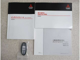 キーを取り出さずにドアを施錠&解錠。クルマの始動も可能です。