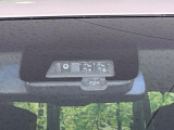 【三菱e-Assist】走行中に前方の車両等を認識し、衝突しそうな時は警報とブレーキで衝突回避と被害軽減をアシスト。より安全にドライブをお楽しみいただけます。