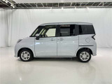 両側パワースライドドア付きだから、狭い駐車スペースなどでの 乗り降りラクラク!小さなお子さまのいるご家庭には嬉しい装備。