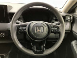 握りやすく、回しやすいステアリングは長時間の運転でも疲れを感じさせません!