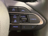 【トヨタセーフティセンス】走行中に前方の車両等を認識し、衝突しそうな時は警報とブレーキで衝突回避と被害軽減をアシスト。より安全にドライブをお楽しみいただけます。