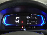 シンプルで見やすいメーターです。