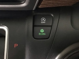 ★ECONスイッチ★ エコドライブを加速しよう!スイッチをONにすると、運転の仕方によるロスを抑え込み燃費をよくするようクルマが頑張ります(*^ー^*)燃費向上にチャレンジ♪