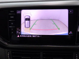 カラーバックモニター搭載しています。リアの映像がカラーで映し出されますので日々の駐車も安心安全です。