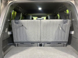 普段のお買い物や通勤、送迎等に十分な荷室スペースを確保しております。セカンドシートを倒すと、大きな荷物の積載も可能です♪