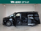 両側パワースライドドア付きだから、狭い駐車スペースなどでの 乗り降りラクラク!小さなお子さまのいるご家庭には嬉しい装備。