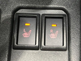 【シートヒーター】寒い日に重宝するシートヒーター!エアコンより早く温まってくれるので寒がりの人も安心ですね♪エアコンの温風は乾燥するから苦手、という方にもをおすすめです。