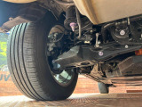 お車を安心してお乗りいただく為には、足回りの定期点検が欠かせません。サービスサポート(有償保証)では無料点検もご提供しており、安心のカーライフをお過ごしいただけるサポート体制が整っています。
