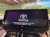 【12.3インチワイドナビ】高級感とインパクトのある大型ワイドナビを装備。各種オーディオ操作はもちろん、横長ワイド画面でのマップ2分割表示など、利便性も高いナビです♪