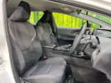 運転席シート廻りは使用感も少なく、良好な状態となっています。前オーナー様が丁寧に使っていたことがよくわかりますね。