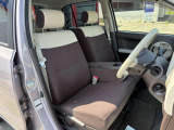 寒冷地仕様/4WD/Bluetooth接続/純正地デジ付ナビ/バックカメラ/純正エンジンスターター/ワイパーデアイサー/スマートキー/フォグランプ/フルオートエアコン/フルフラットシート