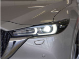 【LEDヘッドライト】省電力で長寿命の明るく運転しやすいLEDヘッドランプです。明るく照らすので暗い夜道からお客様を守ってくれます。お近くの広島マツダまでお越しください。