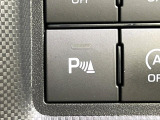 【クリアランスソナー】バンパーに付いたセンサーが障害物を検知!一定の距離に近づくとアラートで教えてくれます♪狭い駐車スペースや車庫入れ時も安心ですね☆
