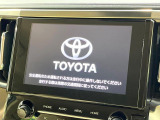 【9インチ ディスプレイオーディオ】大画面ディスプレイへお持ちのスマートフォンと連携して、ナビやbluetoothでの音楽再生が可能です♪デザインはもちろん操作性も良好!別途ナビ機能の取付可能です♪