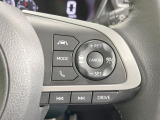 【レーダークルーズコントロール】高速道路での長距離走行が楽に!!自動で速度を保つクルーズコントロールが、衝突軽減システムと連携し、前方の車両を感知して車間を保つように速度調節してくれます!!