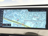 ●純正ナビ:一体感のあるナビは、高級感ある車内を演出してくれます。Bluetooth再生などオーディオ機能も充実しておりますので、運転もより楽しめます♪