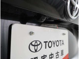 バックカメラが付いているので後方確認が非常にしやすいです。今や運転初心者も熟練者も必須装備!ついていて損はないですね♪