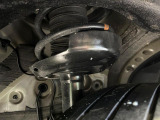 お車を安心してお乗りいただく為には、足回りの定期点検が欠かせません。サービスサポート(有償保証)では無料点検もご提供しており、安心のカーライフをお過ごしいただけるサポート体制が整っています。