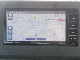 【ナビゲーション】目的地までしっかり案内してくれる使いやすいナビ。Bluetooth接続すればお持ちのスマホやMP3プレイヤーの音楽を再生可能!毎日の運転がさらに楽しくなります!!