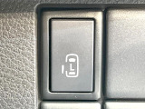 【パワースライドドア】スマートキーや運転席のスイッチでスライドドアの開閉が可能♪電動だから力を入れてドアを開ける必要が無く、小さいお子様でも、重い荷物を持っている時もラクに開け閉めできます♪