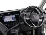 ★使いやすさや安全性を追求したステアリング周り!高級車ゆえにスイッチ類が多いのも特徴ですね!考え尽くされた配置ですぐに使いこなす事が出来ますのでご安心下さい!是非、体感してみて下さい!!