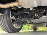 お車を安心してお乗りいただく為には、足回りの定期点検が欠かせません。サービスサポート(有償保証)では無料点検もご提供しており、安心のカーライフをお過ごしいただけるサポート体制が整っています。