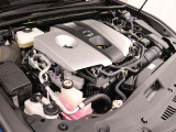 A25A-FXS型 2,487cc 直4 DOHCエンジンと3NM型 交流同期電動機のハイブリッドシステム搭載、駆動方式はFFです。