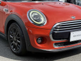 遠方で現車確認が難しいお客様も、ぜひ諦めずにお問い合わせください。お車の状態や装備について詳しくご説明し、写真や動画などでも分かりやすくご案内いたしますので、安心してご検討いただけます。