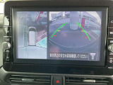 アラウンドビューは4方のカメラで真上から車を見たようにモニタで確認ができる日産自慢の装備です。周辺の安全確認、小さなお子様や障害物も確認できるので、駐車のしやすさだけでなく、事故防止にも役立ちます♪