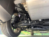お車を安心してお乗りいただく為には、足回りの定期点検が欠かせません。サービスサポート(有償保証)では無料点検もご提供しており、安心のカーライフをお過ごしいただけるサポート体制が整っています。