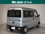 色は精悍なブライトシルバーメタリックです。