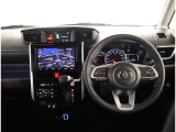 見通しのよいすっきりとした視界で、誰でも運転しやすいです。運転のしやすさは疲れにくさにも繋がりますよ♪